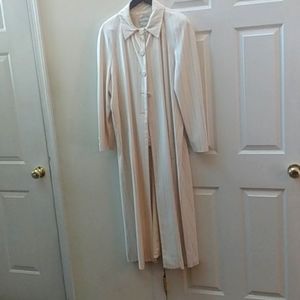 2 piece long coat with matching pants very fly!